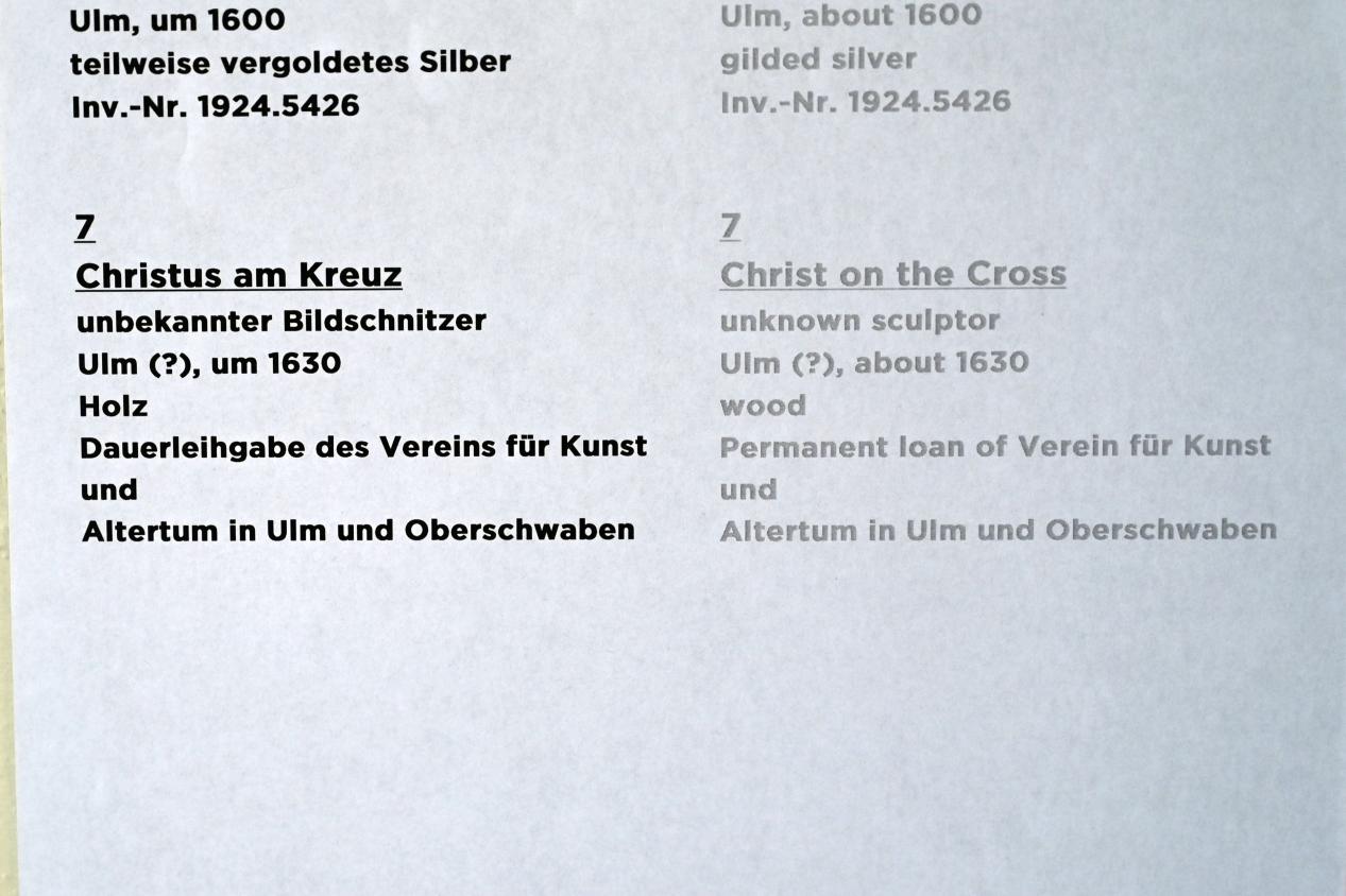 Christus am Kreuz, Ulm, Museum Ulm, Saal 12j, um 1630, Bild 2/2