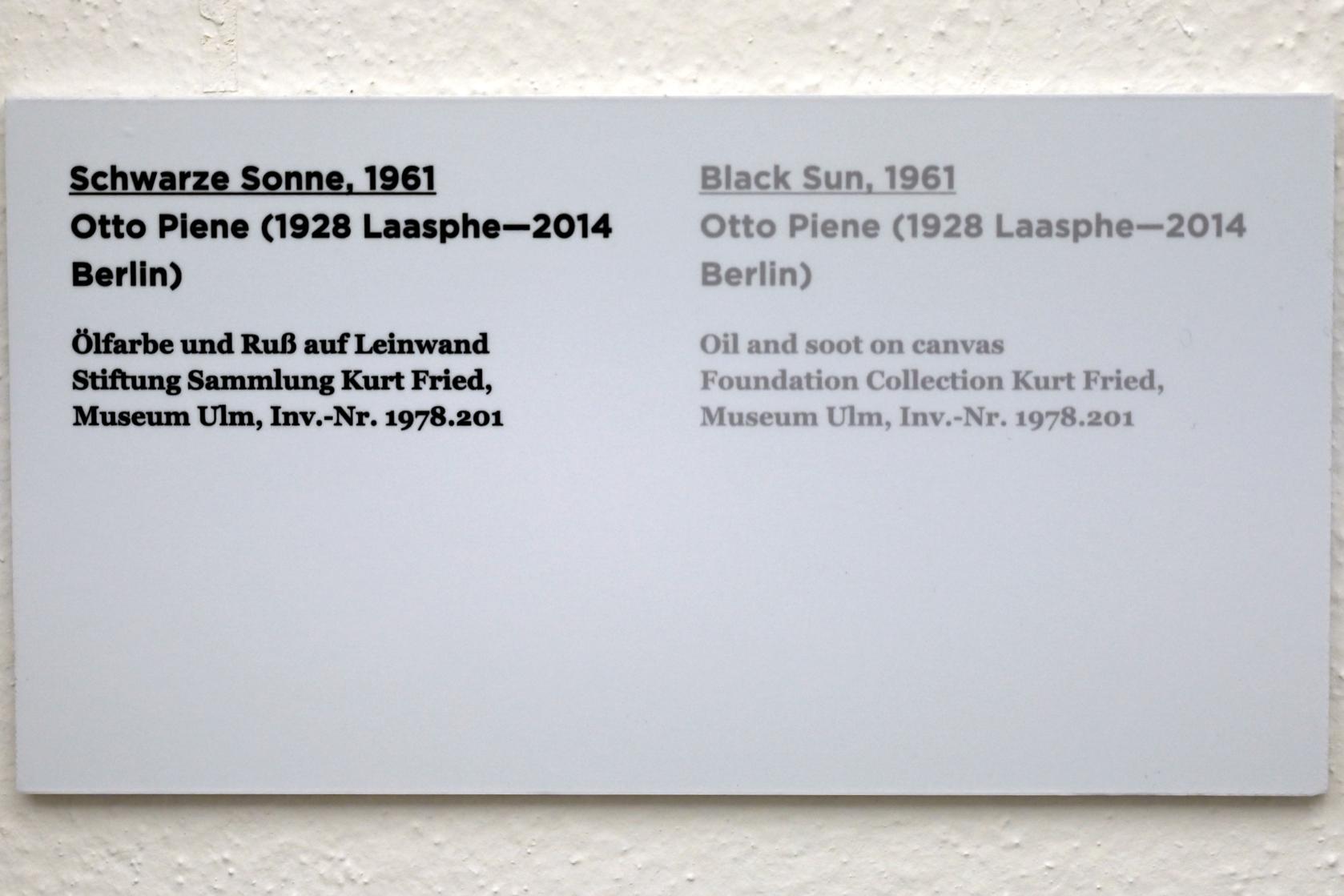 Otto Piene (1959–2014), Schwarze Sonne, Ulm, Museum Ulm, Saal 11c, 1961, Bild 2/2