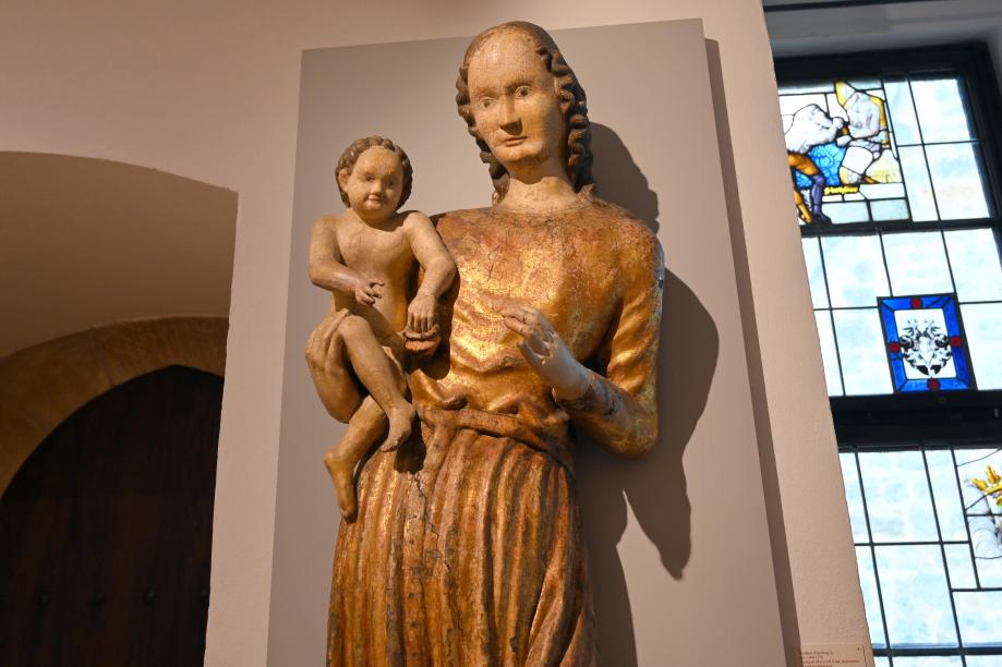 Stehende Maria mit Kind, sogenannte "Goldene Madonna", Coburg, Kunstsammlungen der Veste Coburg, Treppenhaus 2, um 1360–1370, Bild 2/3