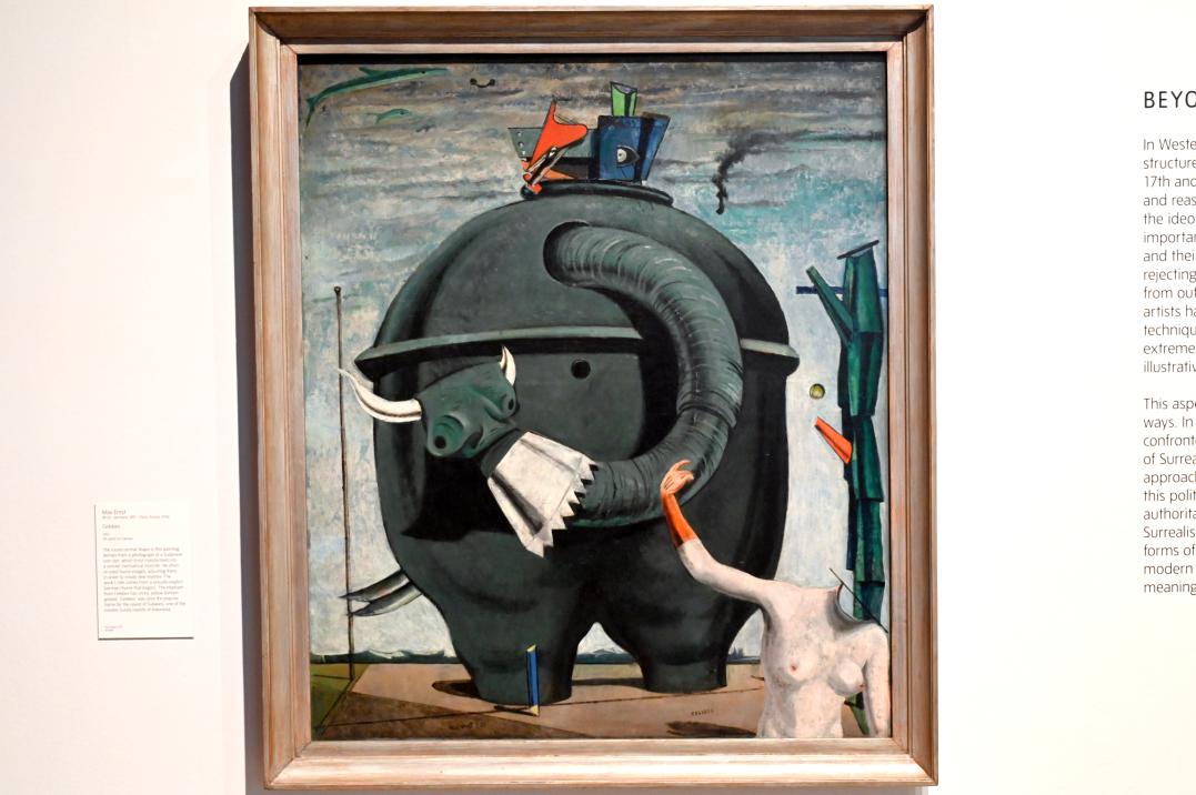 Max Ernst (1912–1970), Celebes, London, Tate Modern, Ausstellung "Surrealism Beyond Borders" vom 24.02.-29.08.2022, Saal 9, 1921, Bild 1/2