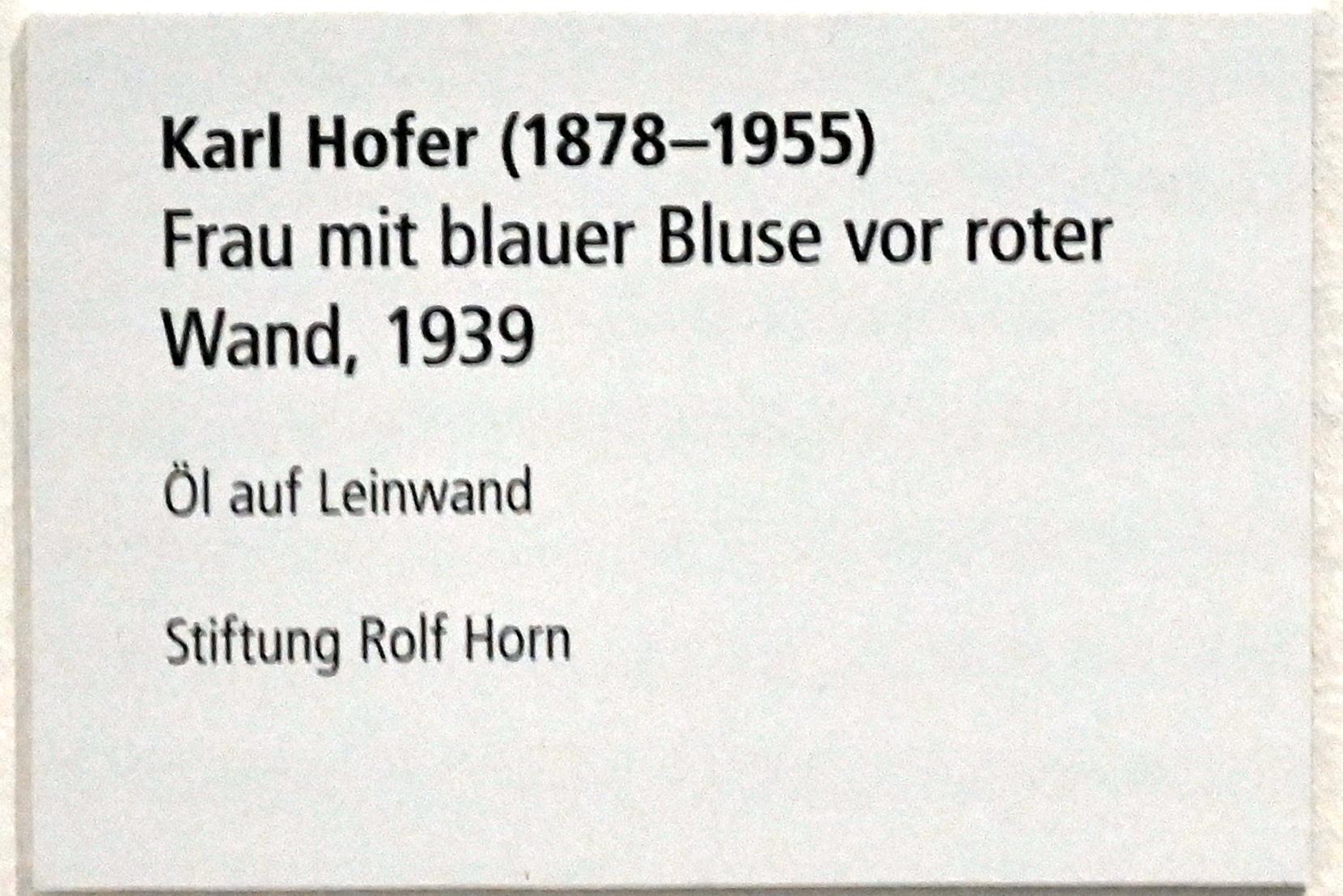 Karl Hofer (Carl Hofer) (1913–1950), Frau mit blauer Bluse vor roter Wand, Schleswig, Landesmuseum für Kunst und Kulturgeschichte, Galerie der Klassischen Moderne, 1939, Bild 2/2