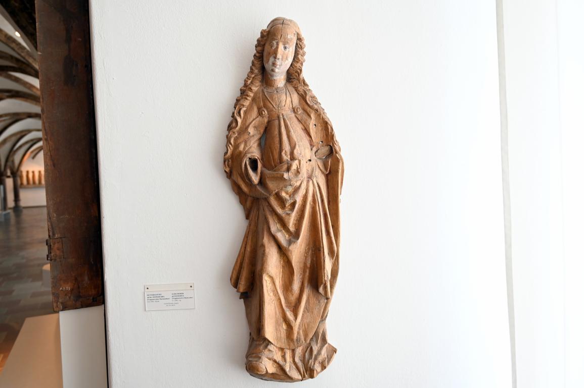 Muttergottes auf der Mondsichel, Thumby, Kirche Sieseby, jetzt Schleswig, Landesmuseum für Kunst und Kulturgeschichte, Saal 1, um 1500, Bild 1/2