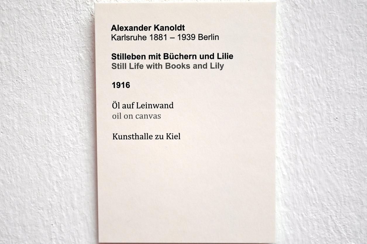 Alexander Kanoldt (1910–1929), Stillleben mit Büchern und Lilie, Kiel, Kunsthalle, Stillleben, 1916, Bild 2/2