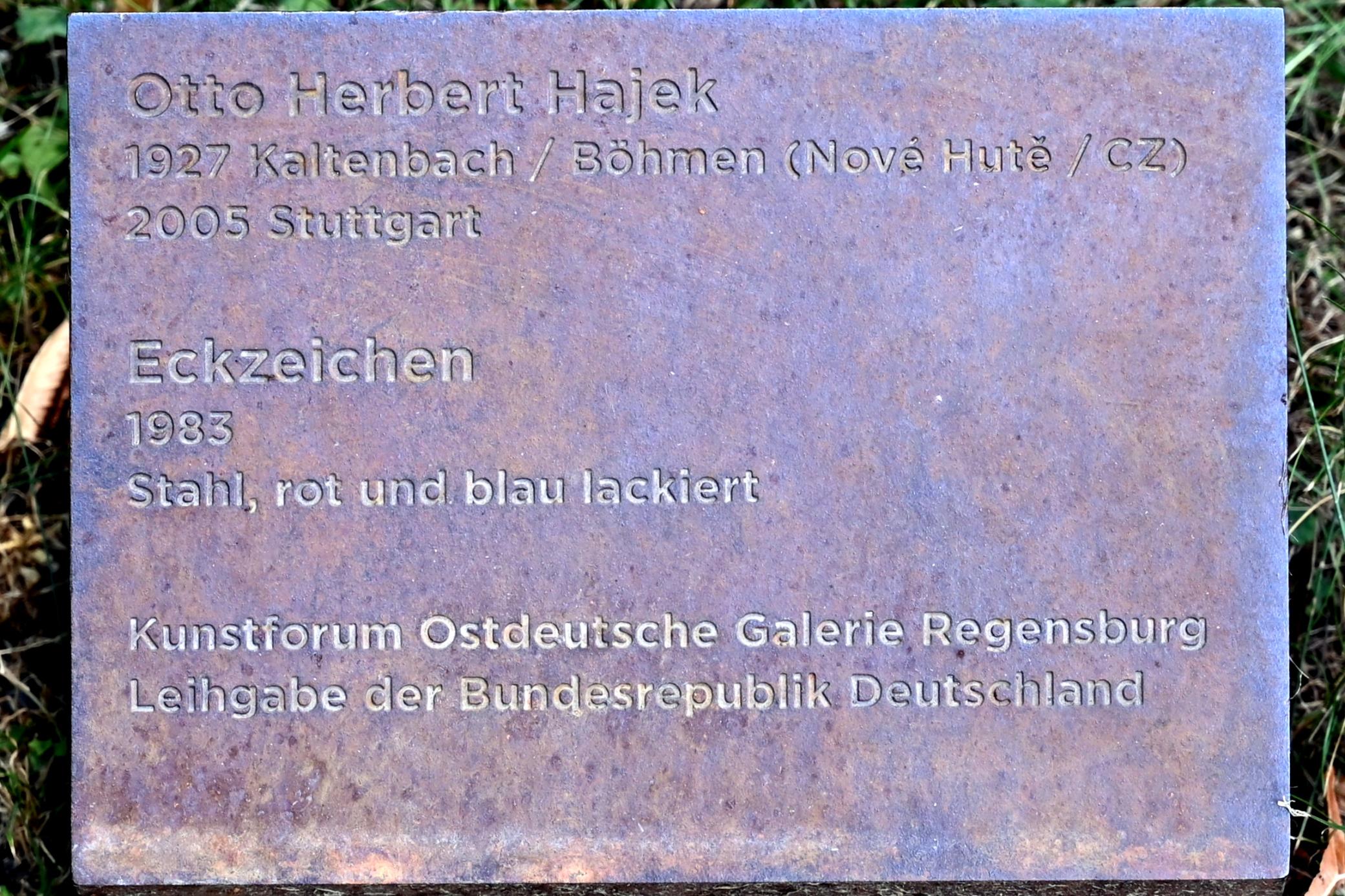 Otto Herbert Hajek (1958–1983), Eckzeichen, Regensburg, Stadtpark, 1983, Bild 4/4