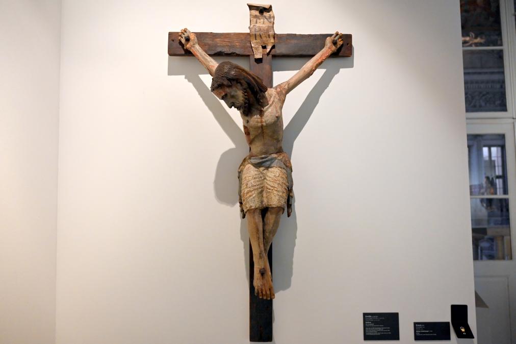 Kruzifix, Salzburg, Dommuseum Salzburg, um 1325–1350, Bild 1/3