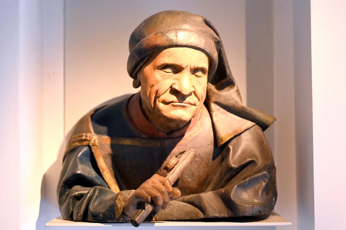 Niklaus von Hagenau (Niklas Zimmerlin) (1485–1500), Männliche Büste mit aufgestützten Armen, Straßburg, Straßburger Münster, jetzt Straßburg, Musée de l’Œuvre Notre-Dame (Frauenhausmuseum), um 1500, Bild 1/3