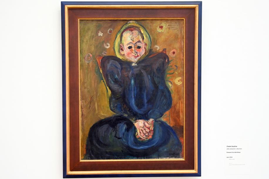 Chaïm Soutine (1919–1924), Die Frau im blauen Kleid, Paris, Musée d’art moderne de la Ville de Paris, Saal 8, um 1924, Bild 1/2