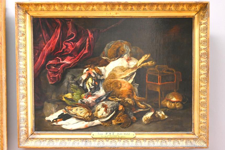 Jan Fyt (1647–1655), Stillleben mit Hund und Flachrelief, Paris, Musée du Louvre, Saal 802, 1651, Bild 1/2