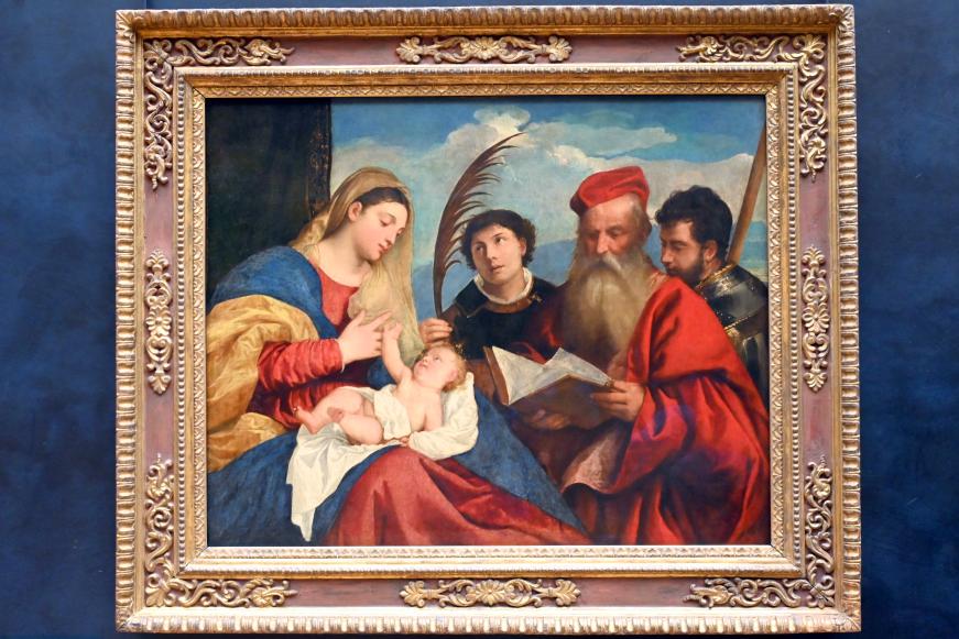 Tiziano Vecellio (Tizian) (1509–1575), Maria mit Kind und den heiligen Stephanus, Hieronymus und Mauritius, Paris, Musée du Louvre, Saal 711, um 1515–1520, Bild 1/2