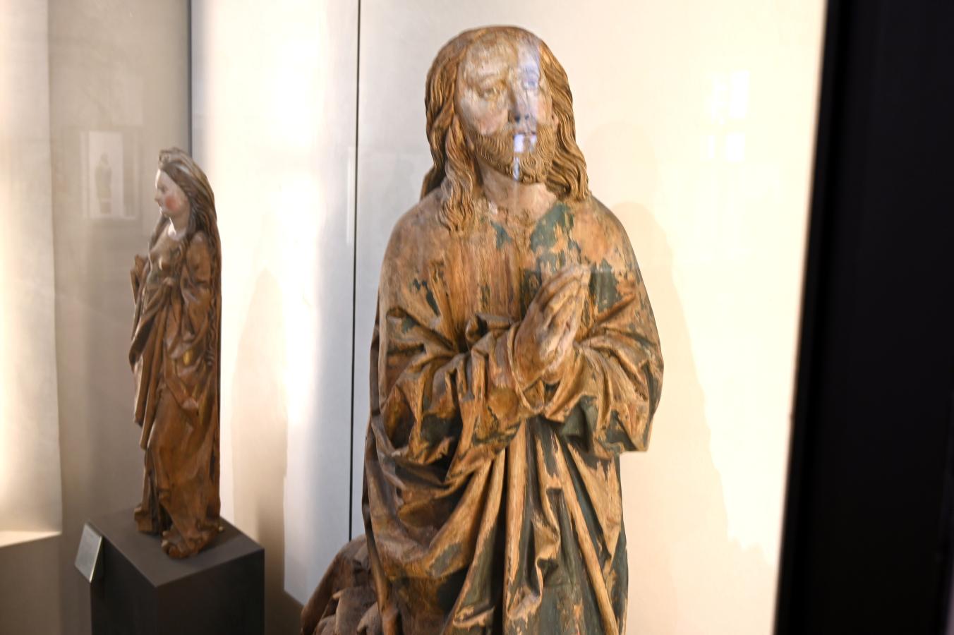 Nikolaus Weckmann (Werkstatt) (1510–1523), Christus im Gebet, Wettenhausen, ehem. Augustiner-Chorherren-, heute Dominikanerinnenkloster, jetzt Paris, Musée du Louvre, Saal 169, um 1500–1520, Bild 3/4